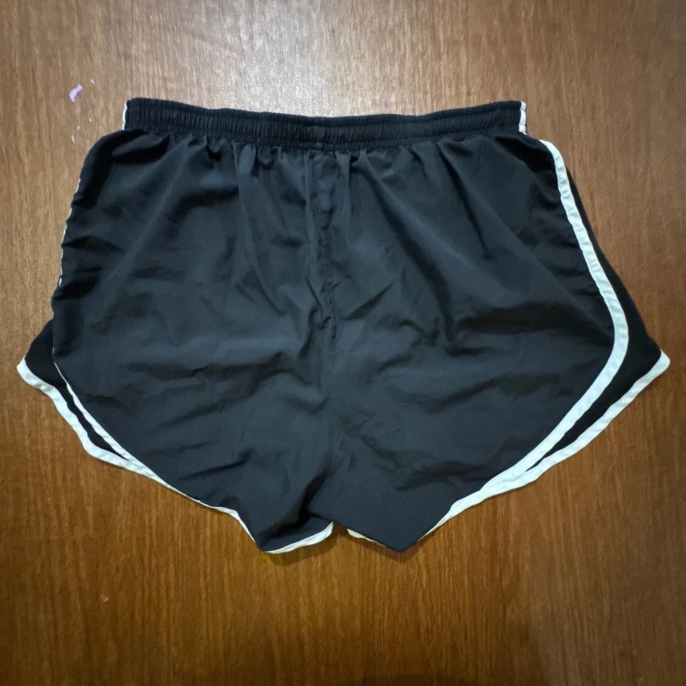 Nike Dri-Fit Running Shorts Women's Medium Black White Tempo Track Performance